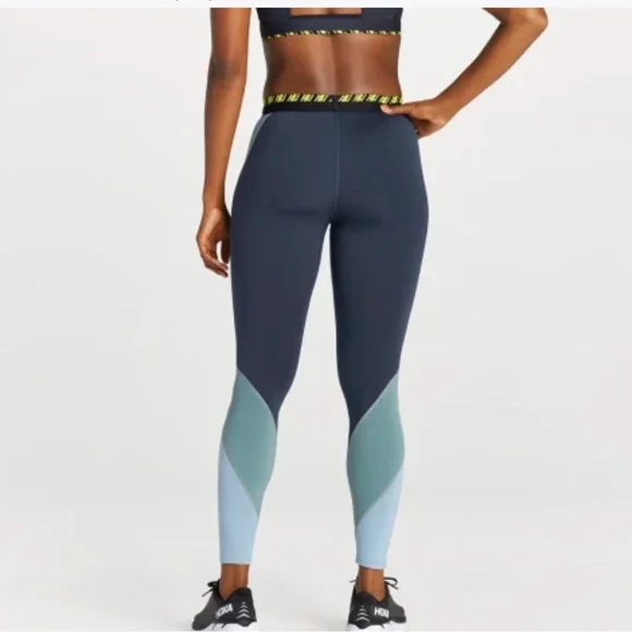 NWT HOKA ONE ONE HUPANA TIGHT SIZE S - Picture 2 of 11